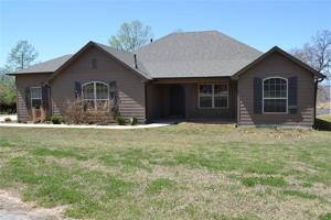 214 Lakeview Drive