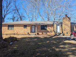 605 NW Sterling Street