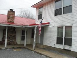 525 Red Feather Road W