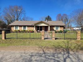 700 S 4th Street