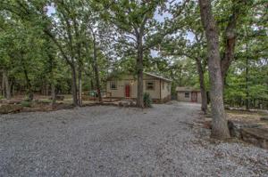902 N Coral Reef Road