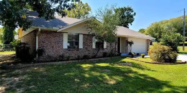 112 Meadowlark Road