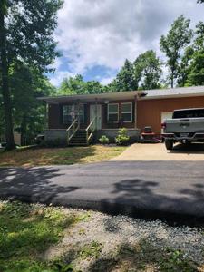641 Stirling Rd
