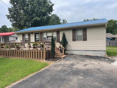 121 Woodland