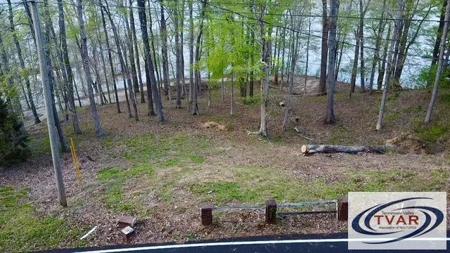 844 Stirling Rd