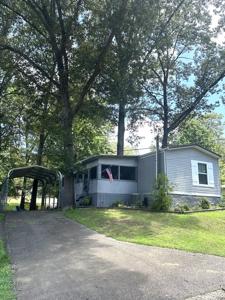 65 Tamworth Drive