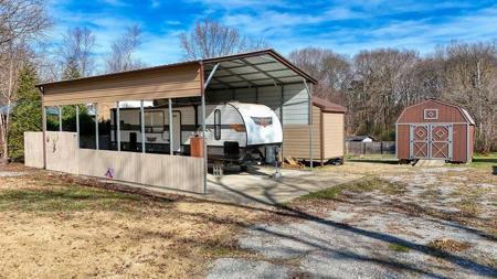 202 Eva Beach Dr.