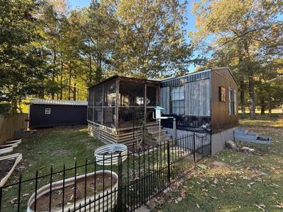 555 Mansard Island Dr