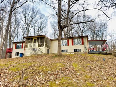 625 Mansaard Island Dr