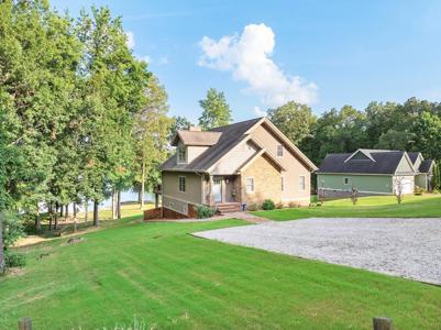 115 Excalibur Trail