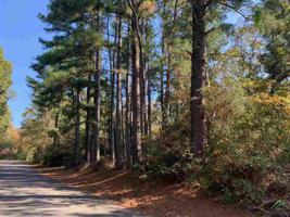 123-124 Autumnwood Trail