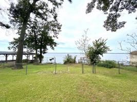 17239 Lake Side Drive