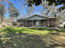 411 Lakeview