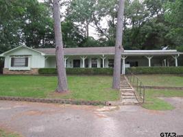 1416 Tanglewood Dr East