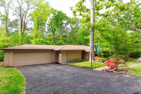 17573 Indian Summer Ln