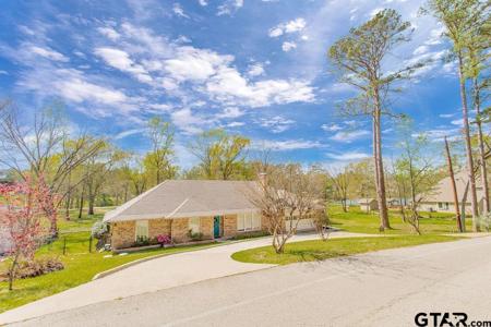 206 Hideaway Lane Central
