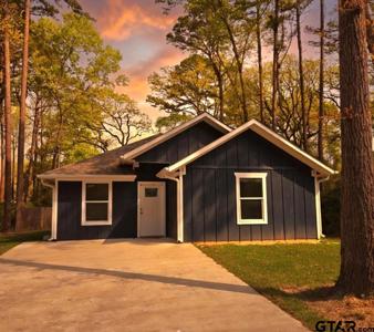 258 Ella Ln.