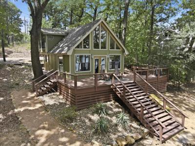 104 E Barker Creek Dr
