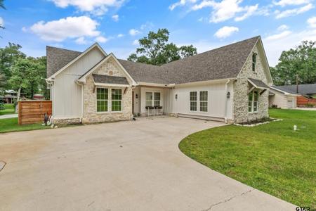 16837 Wilson