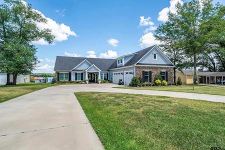 16241 Big Oak Bay Rd