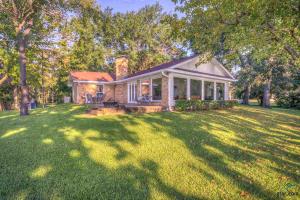 6153 Driftwood Trail