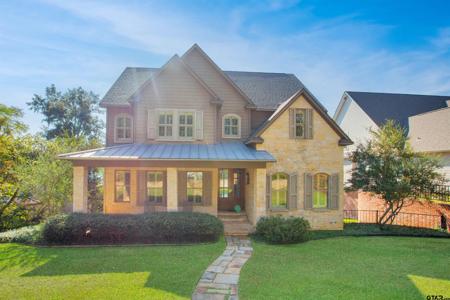1712 Leisure Ln