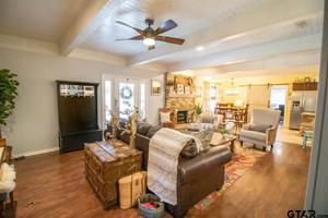 1204 Lake Cross