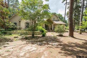 451 Greenbriar Trl