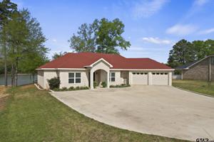 395 Pvt Rd 2367