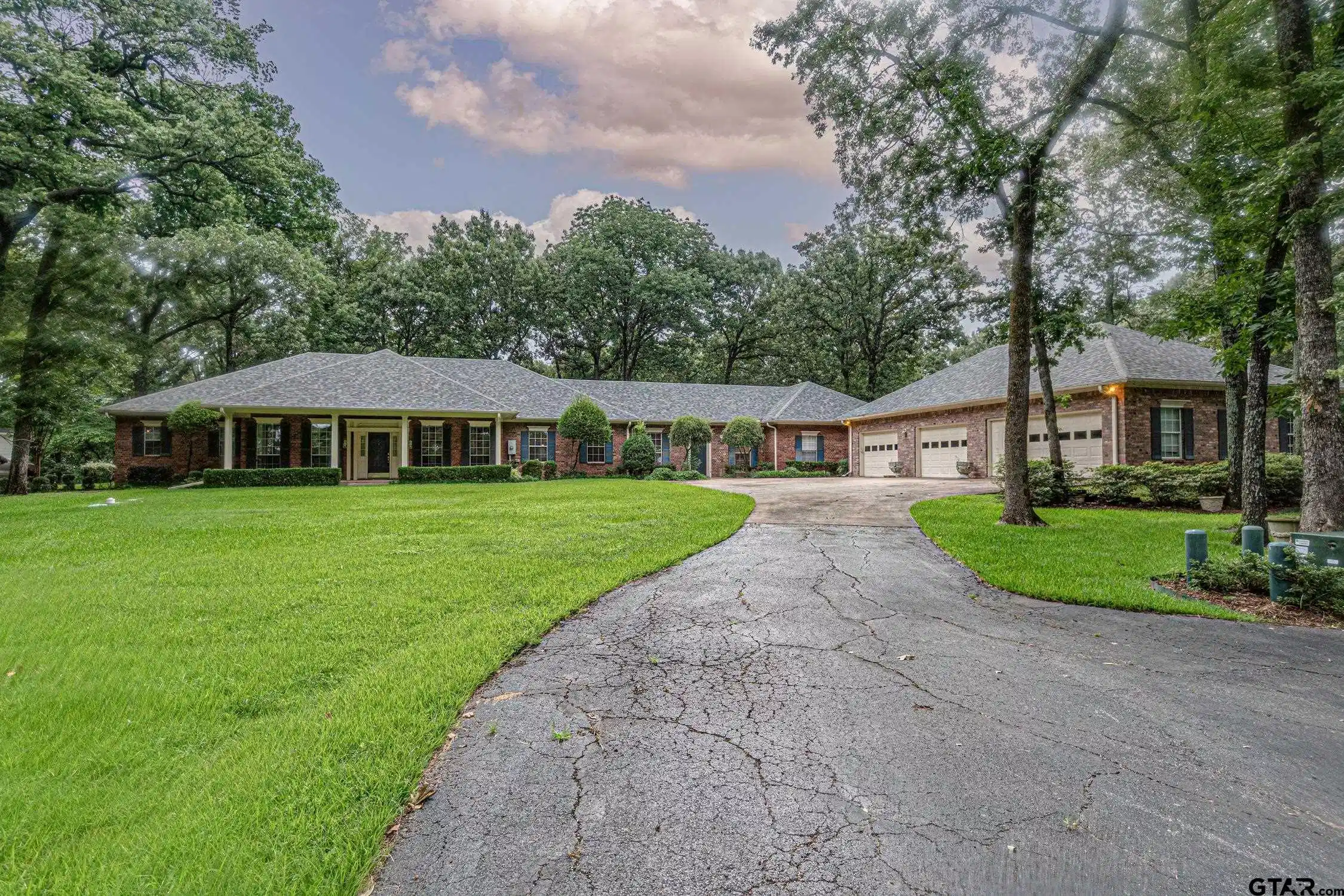 Image 1: Front of Home