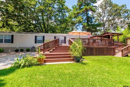 16964 Pine Trail Dr