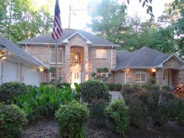 370 Greenbriar Trail