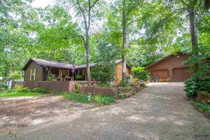 1603 Pineview Ln