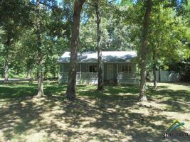 121 Debra St