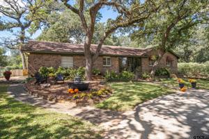 416 Hideaway Lane East