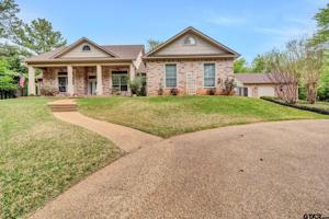 17951 Meandering Way