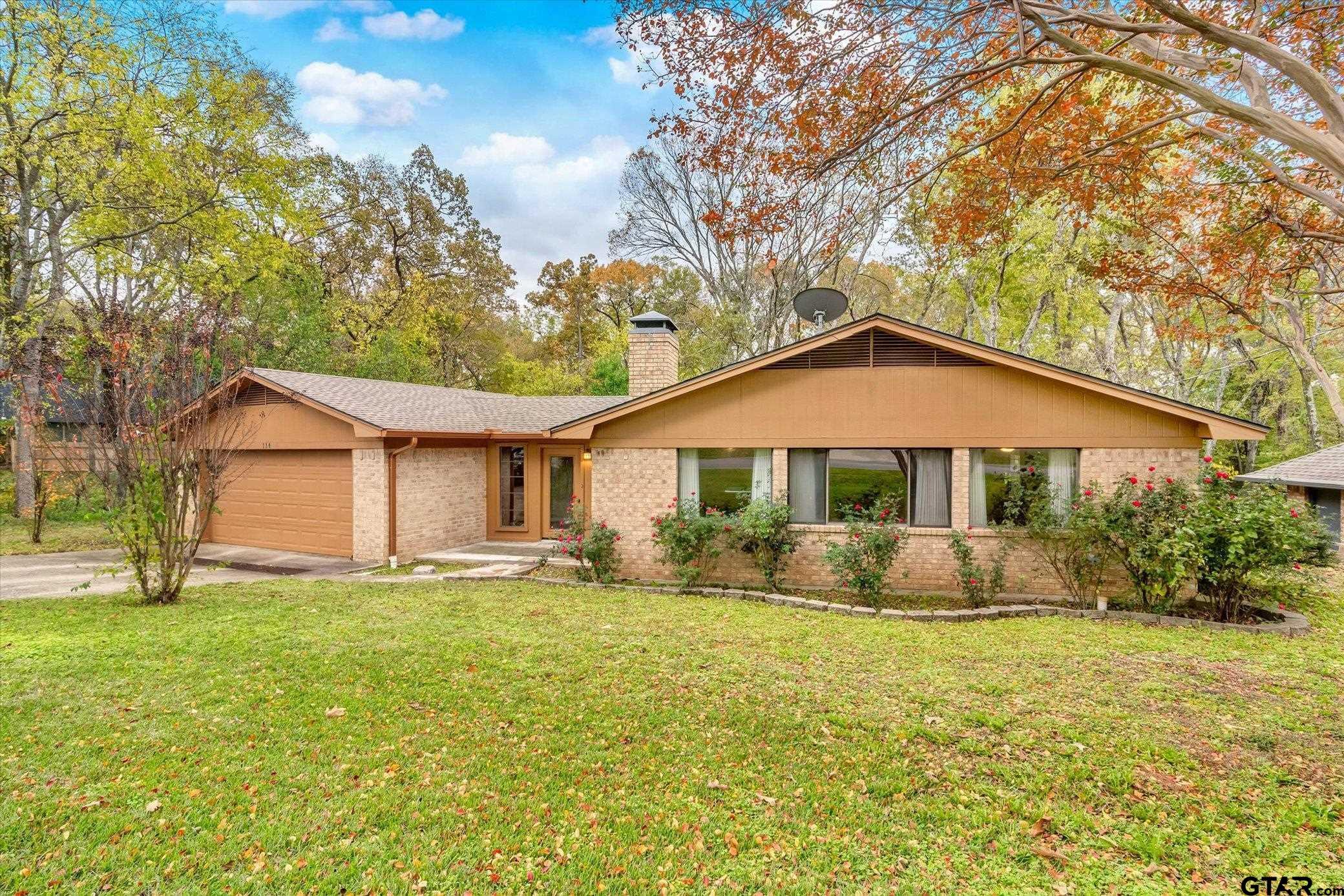 114 Hideaway Lane Central, Hideaway, TX lhrmls01910636