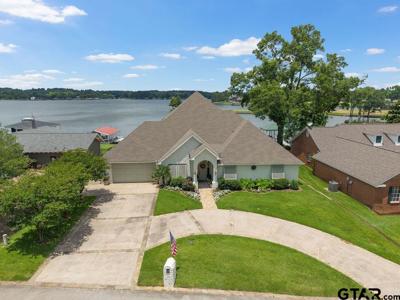 120 Marina Dr