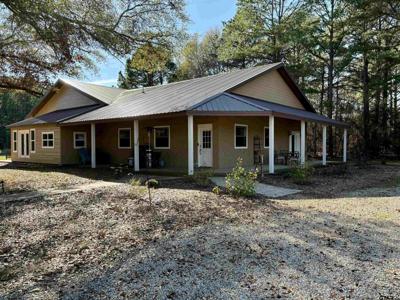 24802 Chandelle Ln