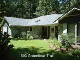 1693 Greenbriar Trail