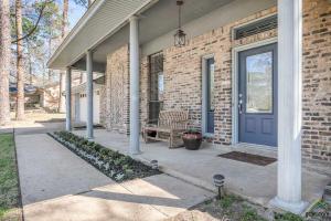 220 Treetop Lane