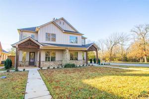 1822 Oak Ridge St.
