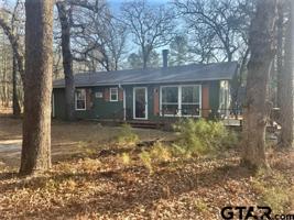 2261 W Holly Trail