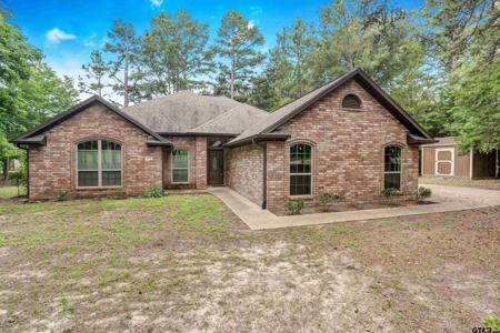 371 Meadow View