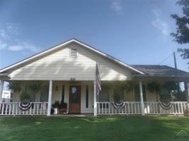 304 Alamosa Lane