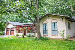 216 Brookside Drive