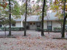 676 Greenbriar Trail