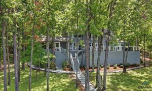 65 Neches Ct.