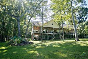 422 Briar Grove