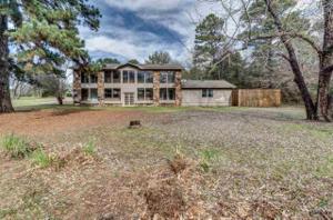 18184 Meandering Way